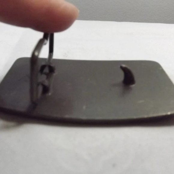 Think Safety Motor Wheel Belt Buckle - Picture 4 of 7